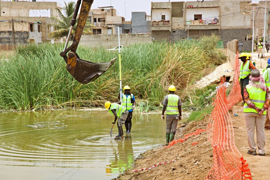 Hivernage 2025 : Dr Cheikh Tidiane Dièye en tournée sur les sites sensibles de Dakar