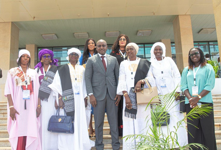 EAU EN AFRIQUE-Réformes, financements et leadership continental