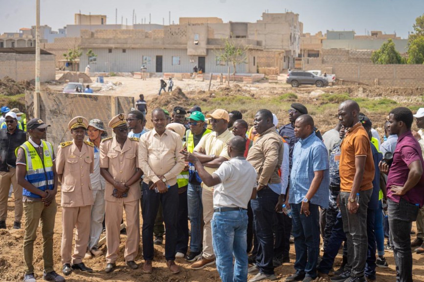 Visite de terrain du Ministre de l&rsquo;Hydraulique et de l&rsquo;Assainissement dans le cadre de la prévention et la gestion des inondations