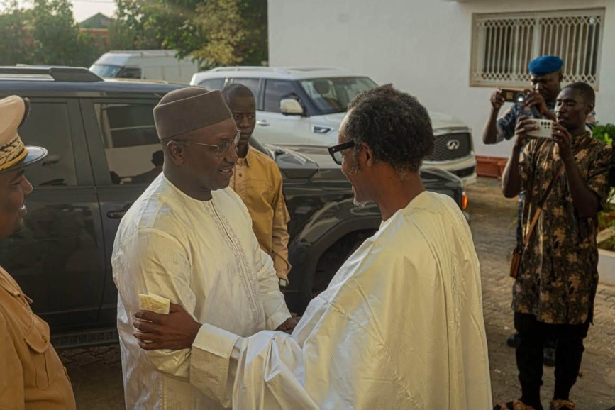 Gamou 2026 – Le Ministre de l’Hydraulique et de l’Assainissement poursuit ses visites auprès des foyers religieux et renforce son dispositif d’accompagnement