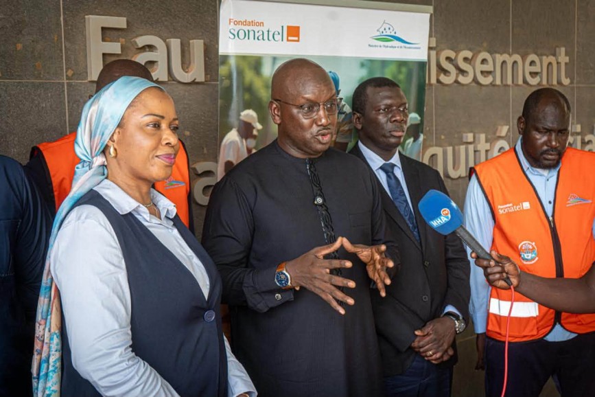 Lutte contre les inondations – le Ministère de l’Hydraulique et de l’Assainissement renforce son dispositif opérationnel avec l’appui de la Fondation Sonatel