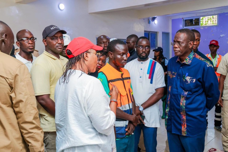 Inondations à Dakar: le Premier Ministre en visite sur plusieurs sites touchés par les inondations.