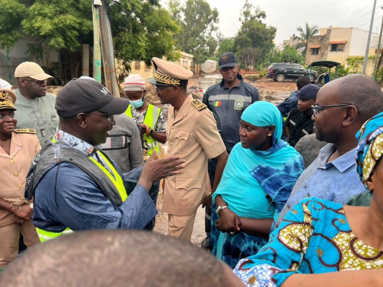 Inondations à Dakar: le Ministre de l&rsquo;Hydraulique et de l&rsquo;Assainissement évalue les interventions de terrain